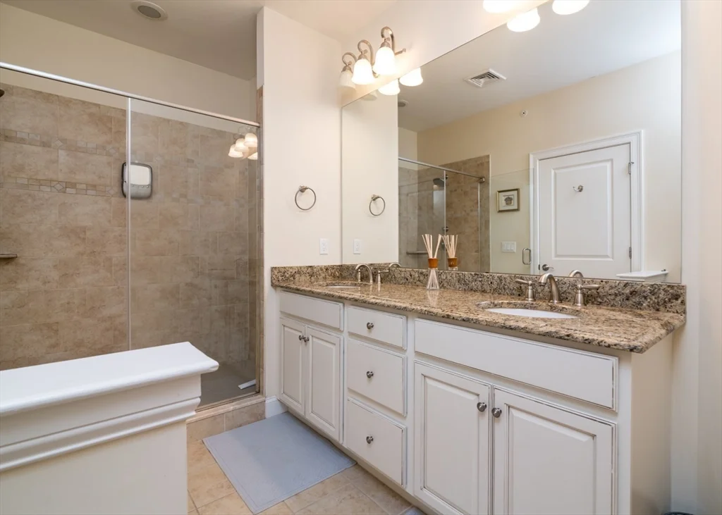 3 bed, 2 bath apartment for rent at 115 Halsted Dr Unit 115, Hingham — photo 10 of 21