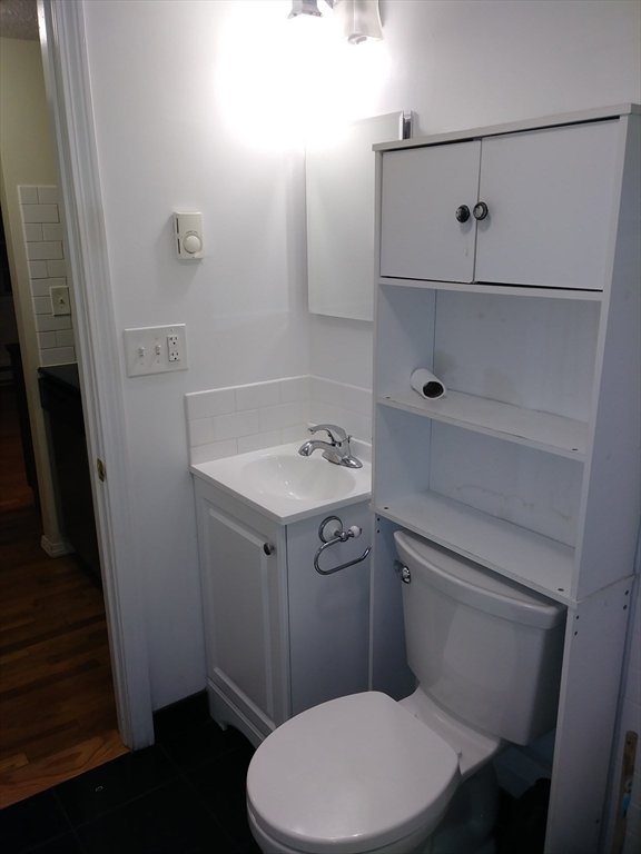 3 bed, 1 bath apartment for rent at 115 John Dunn Memorial Dr Unit E, Rockland — photo 7 of 7