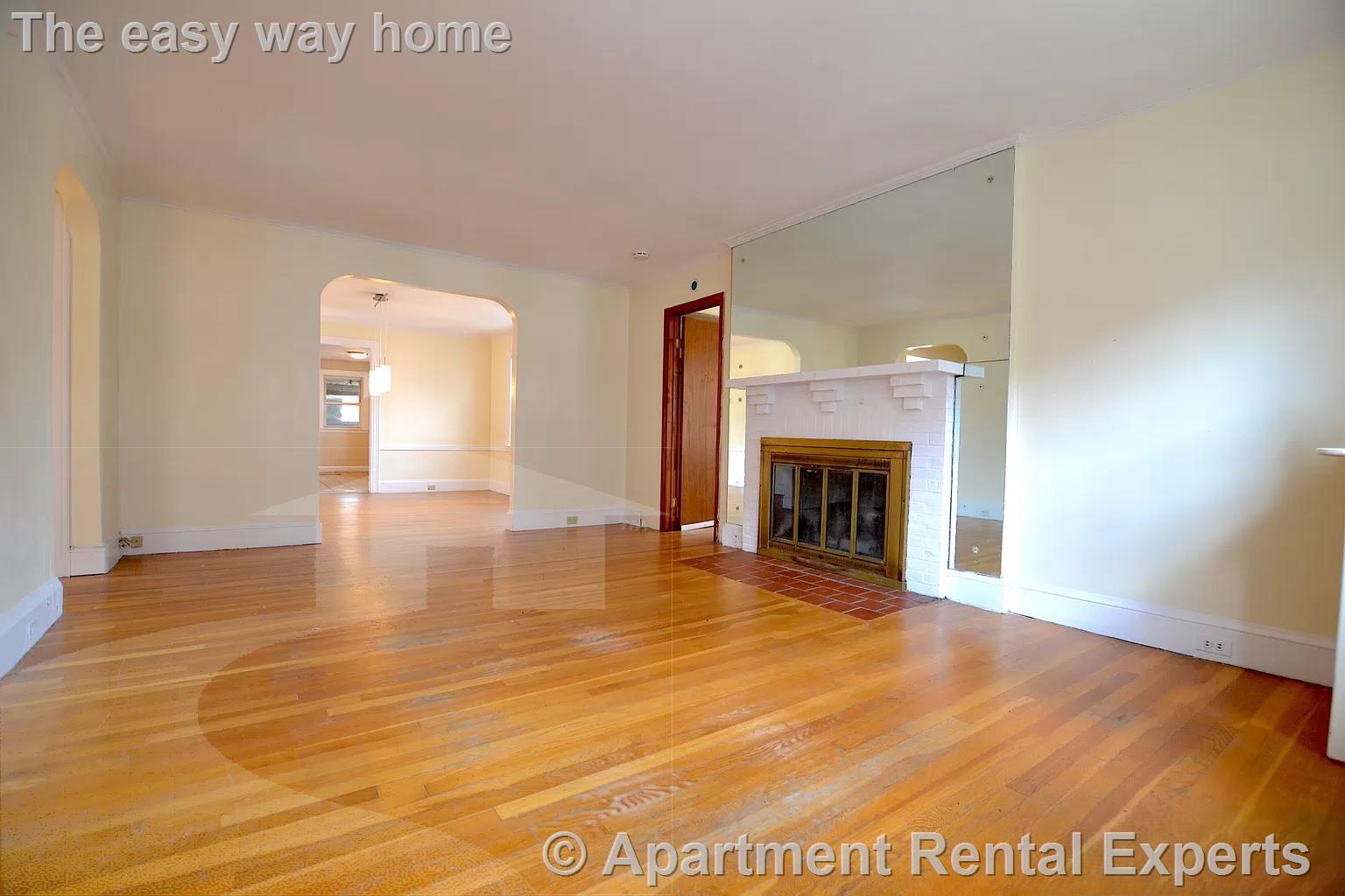 4 bed, 1 bath apartment for rent at 115 Lanark Rd, Brighton — photo 4 of 10