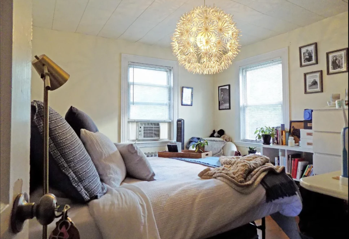 4 bed, 1 bath apartment for rent at 115 Lanark Rd Unit 1, Brighton — photo 9 of 16