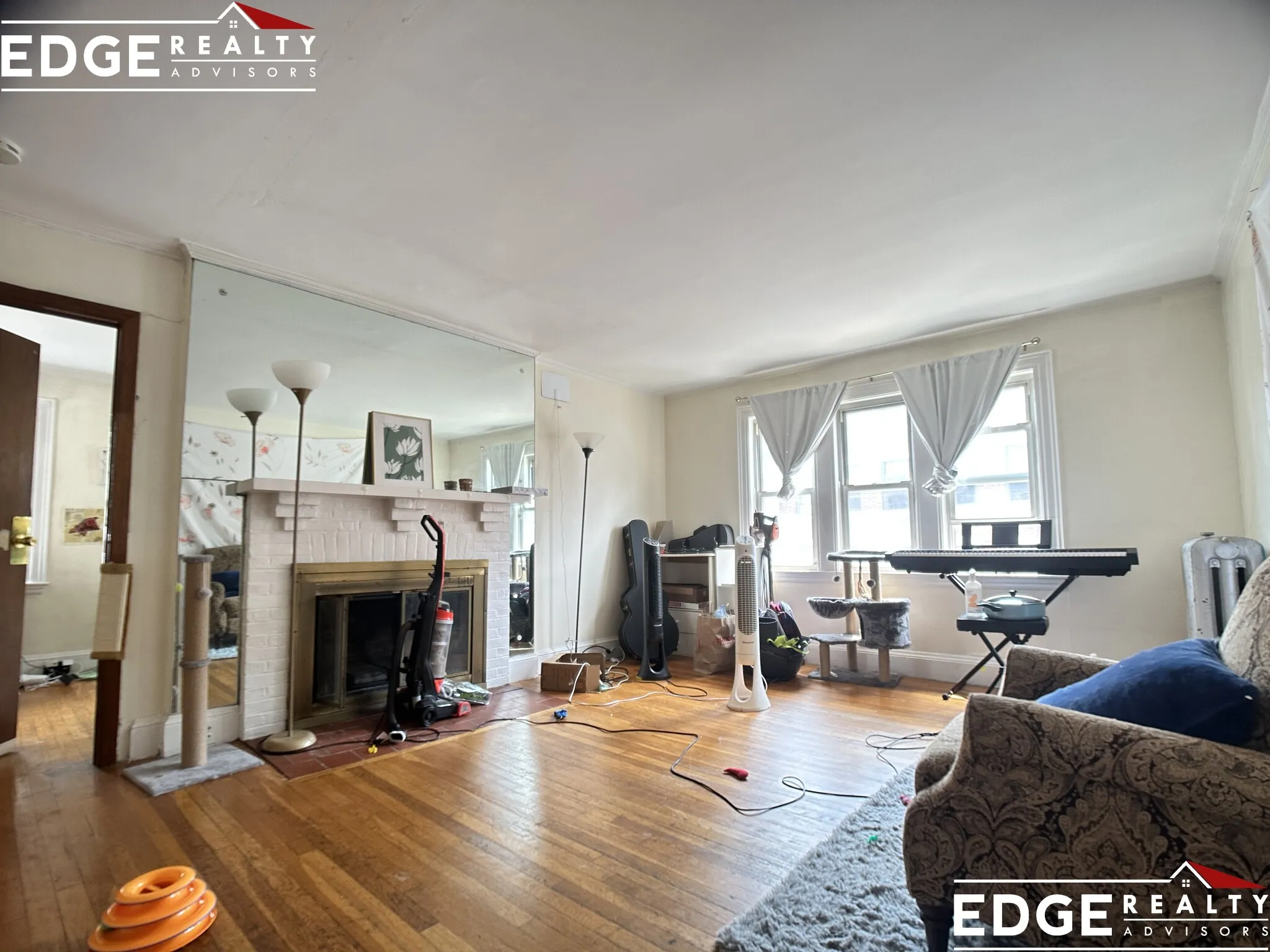 4 bed, 1 bath apartment for rent at 115 Lanark Rd Unit N/A, Brighton — photo 8 of 9