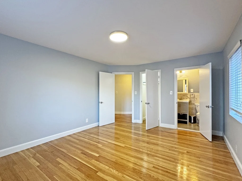 3 bed, 1 bath apartment for rent at 115 Langley Rd Unit 1, Newton Center — photo 10 of 17