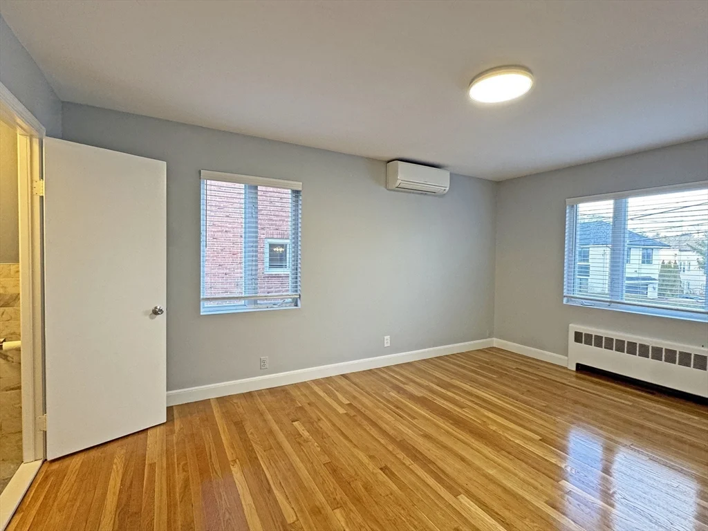 3 bed, 1 bath apartment for rent at 115 Langley Rd Unit 1, Newton Center — photo 11 of 17