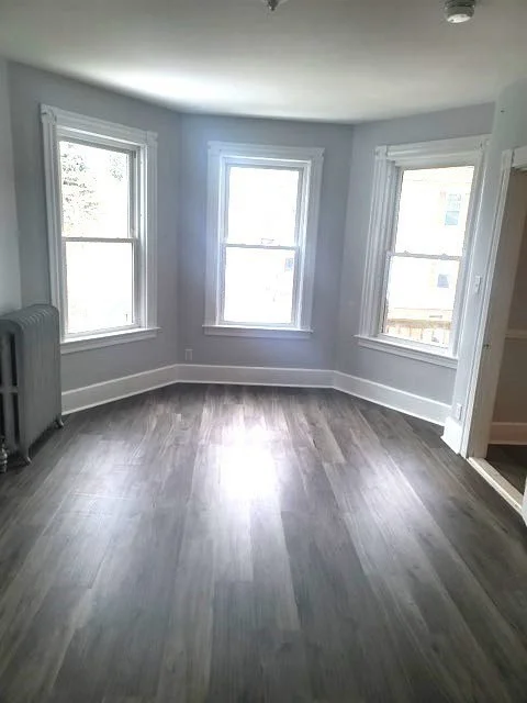 2 bed, 1 bath apartment for rent at 115 Maple St Unit 2, Gardner — photo 9 of 12