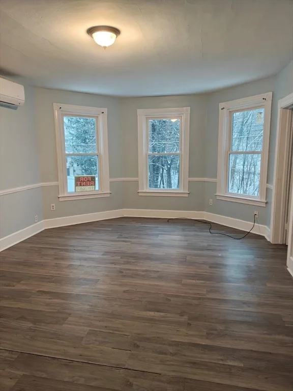 2 bed, 1 bath apartment for rent at 115 Maple St Unit 3, Gardner — photo 7 of 12