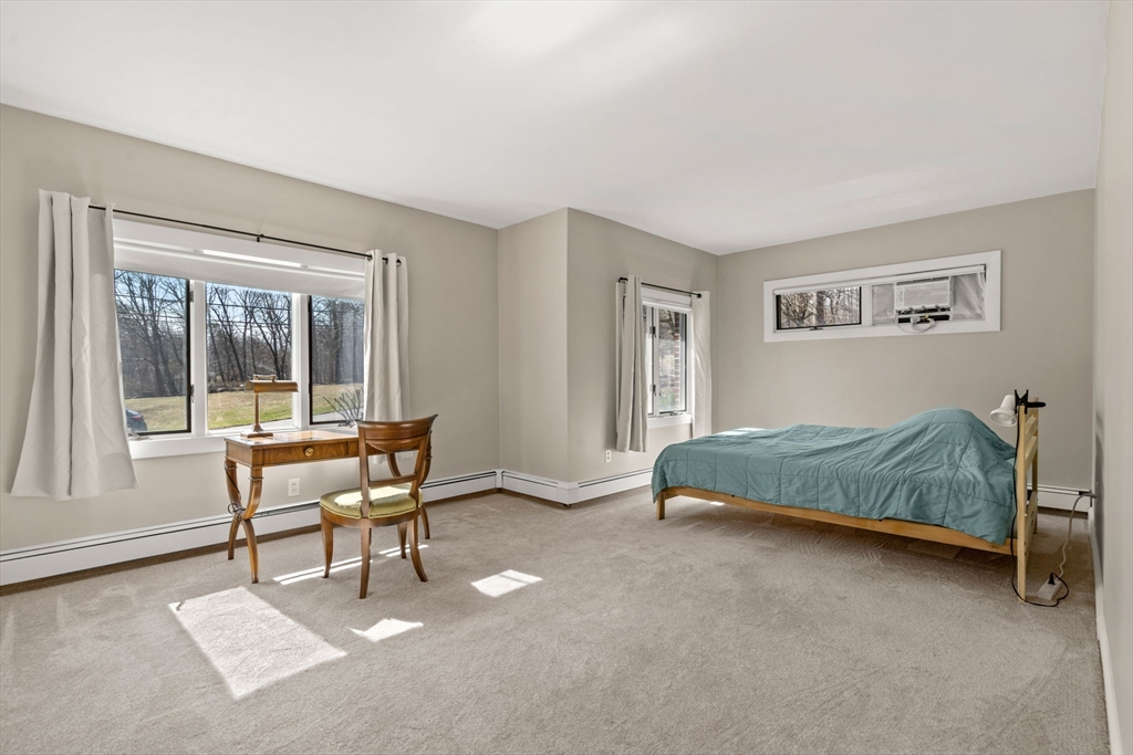 3 bed, 2 bath apartment for rent at 115 Mill St, Lincoln — photo 21 of 25