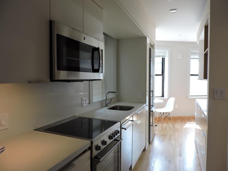 1 bed, 1 bath apartment for rent at 115 Mount Auburn St Unit 31, Harvard Square — photo 2 of 15