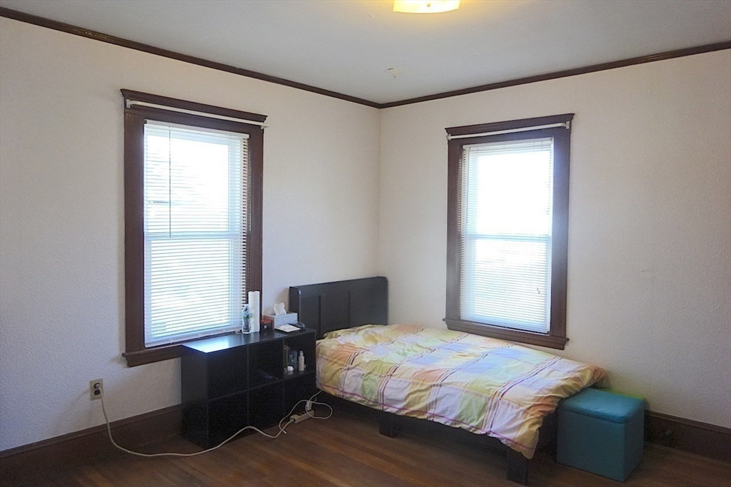 2 bed, 1 bath apartment for rent at 115 Playstead Rd Unit 2, Medford — photo 11 of 14