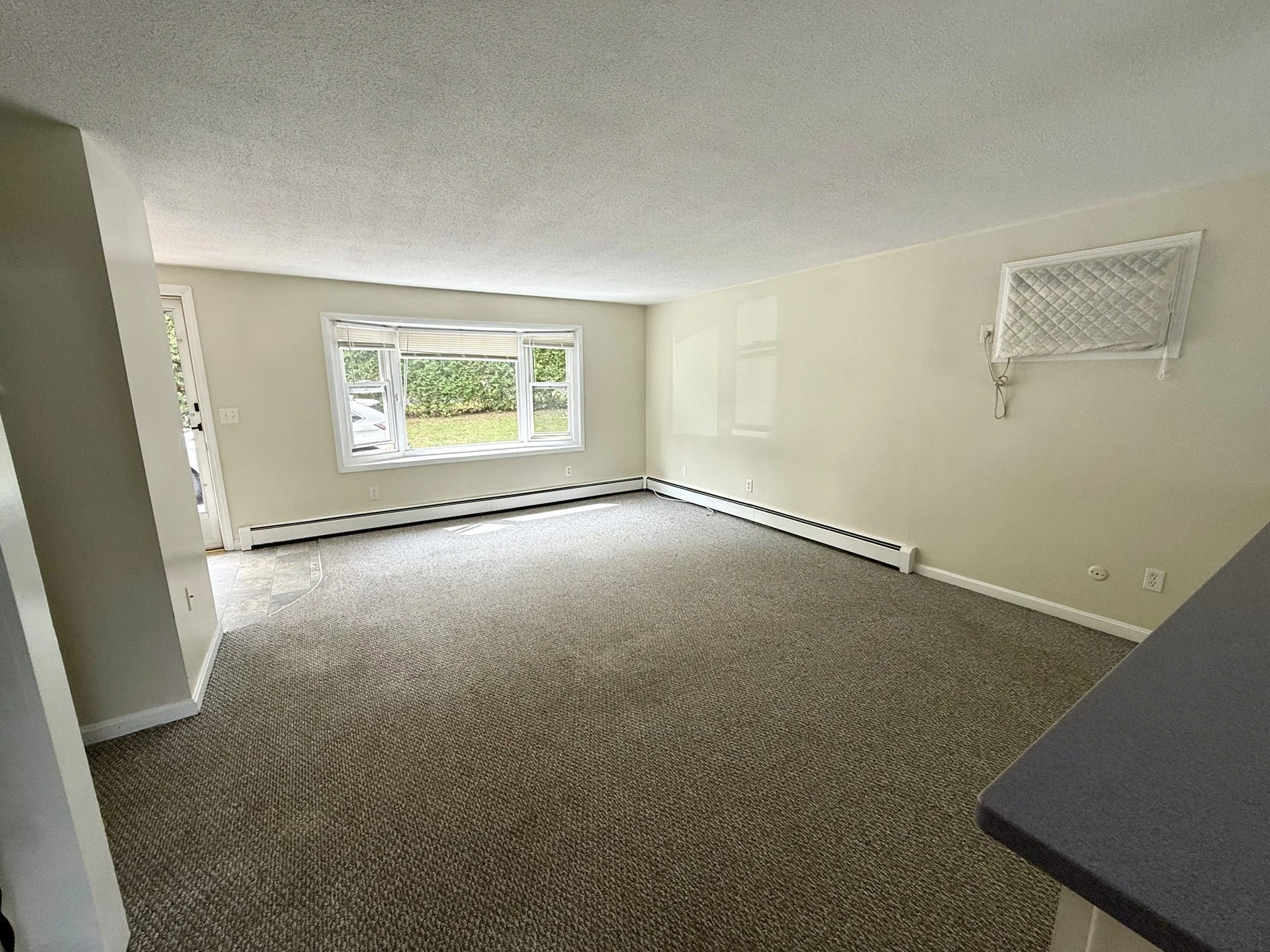2 bed, 1 bath apartment for rent at 115 Redemption Rock Trl Unit A, Sterling — photo 5 of 12