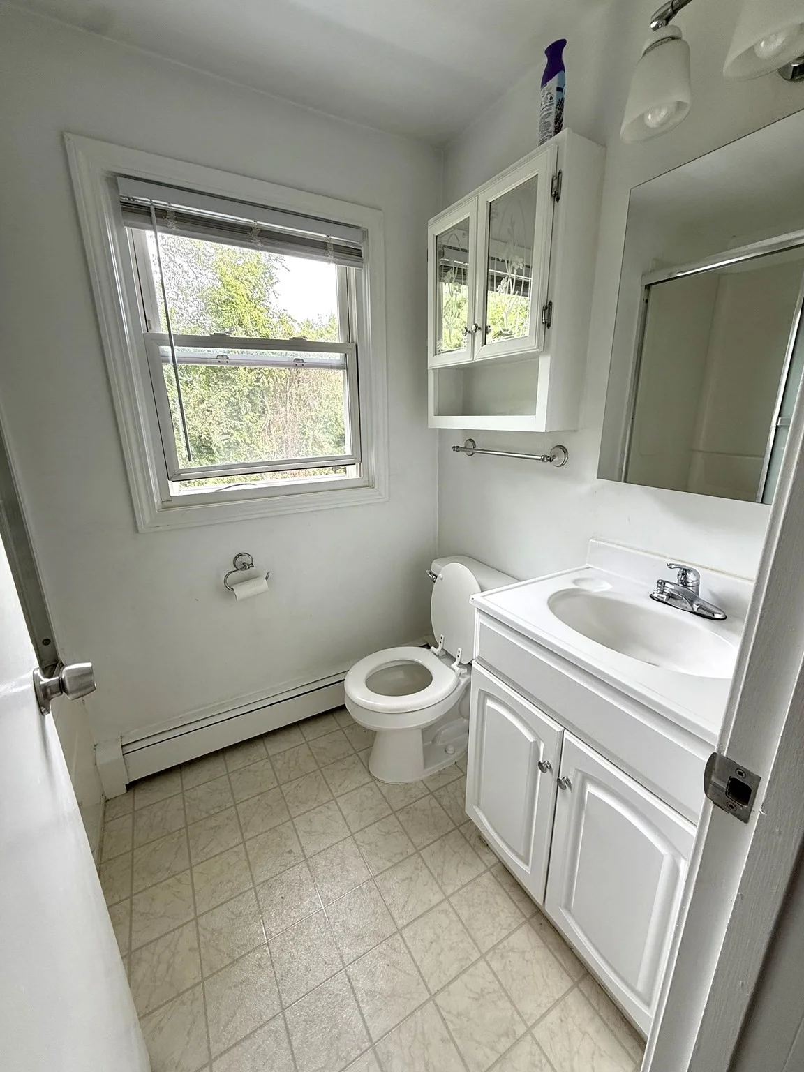 2 bed, 1 bath apartment for rent at 115 Redemption Rock Trl Unit A, Sterling — photo 6 of 12
