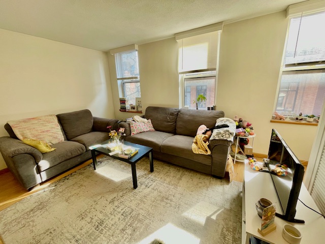 2 bed, 1 bath apartment for rent at 115 Richmond St Unit 2, North End — photo 2 of 20