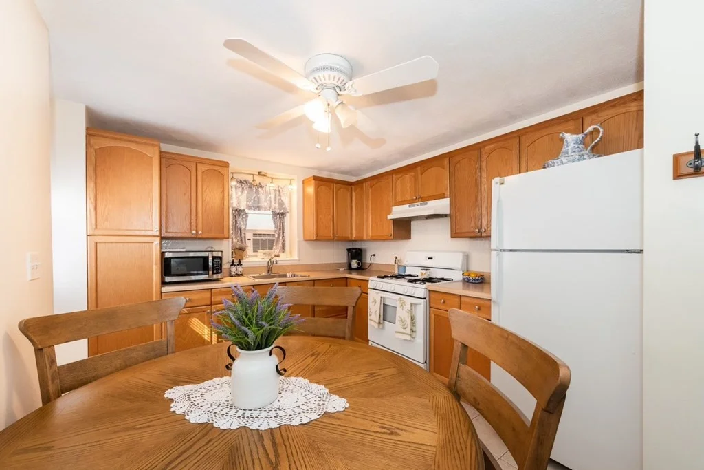 1 bed, 1 bath apartment for rent at 115 Sagamore Ave Unit 1A, Winthrop — photo 3 of 5