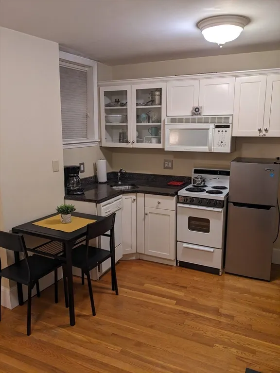1 bed, 1 bath apartment for rent at 115 Salem St Unit 115, North End — photo 3 of 9