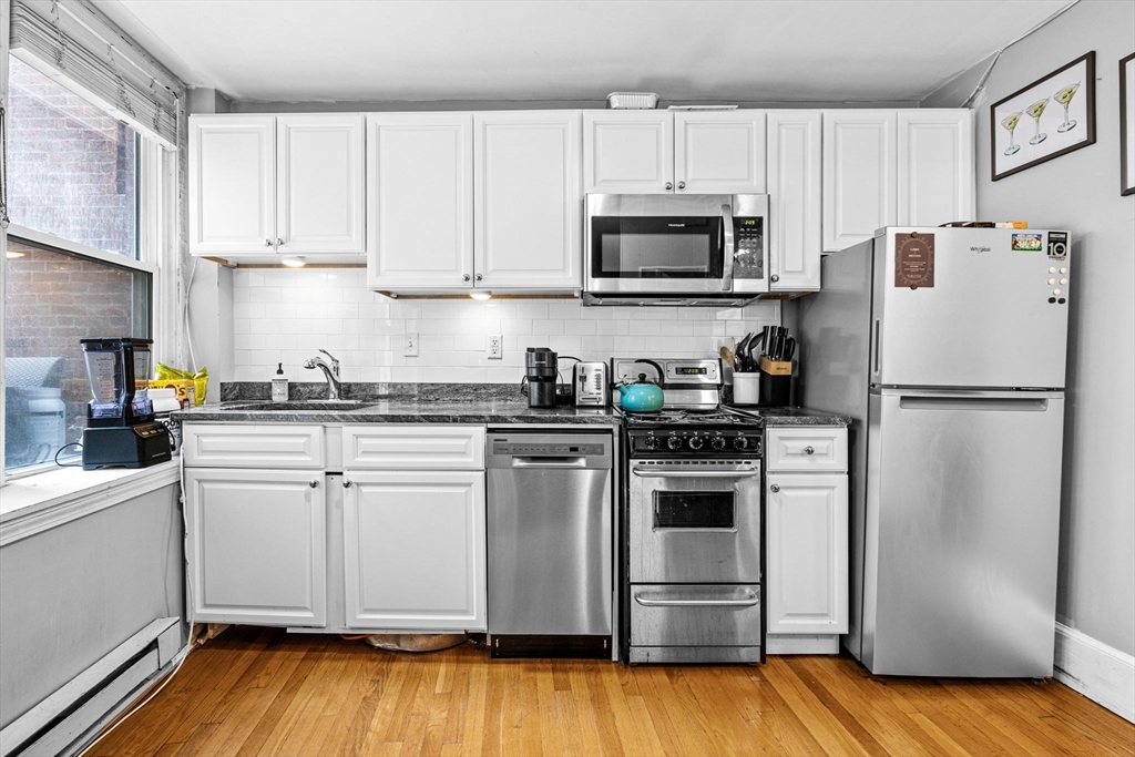 2 bed, 1 bath apartment for rent at 115 Salem St Unit 2, North End — photo 3 of 16