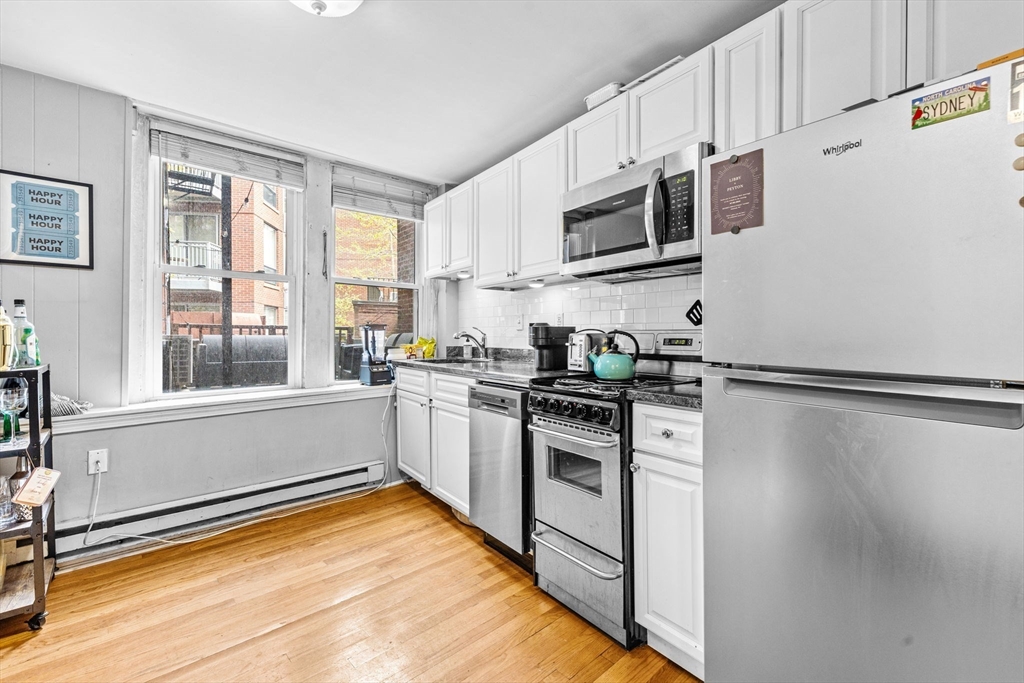 2 bed, 1 bath apartment for rent at 115 Salem St Unit 2, North End — photo 2 of 16