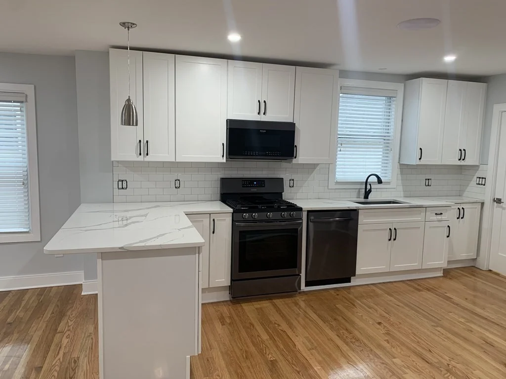 2 bed, 1 bath apartment for rent at 115 Shore Dr Unit 1, Ten Hills — photo 2 of 15