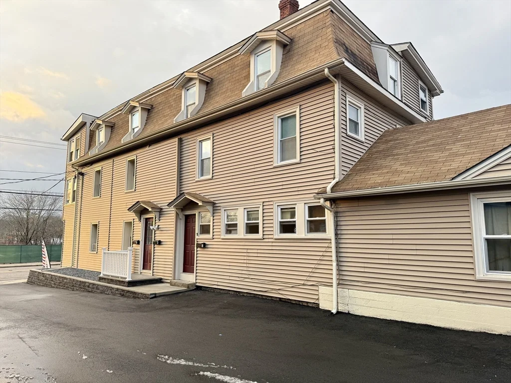 2 bed, 1 bath apartment for rent at 115 South St Unit 5, Plainville — photo 13 of 15