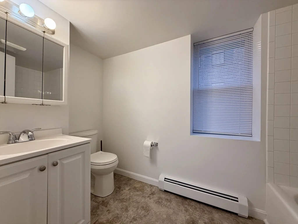 2 bed, 1 bath apartment for rent at 115 South St Unit 5, Plainville — photo 6 of 15