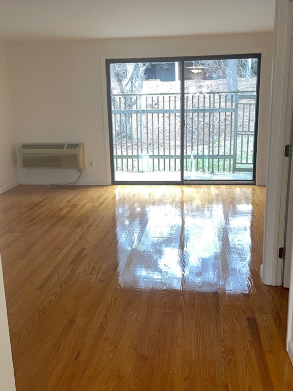 3 bed, 1 bath apartment for rent at 115 St Kolbe Dr Unit 115, Holyoke — photo 12 of 28