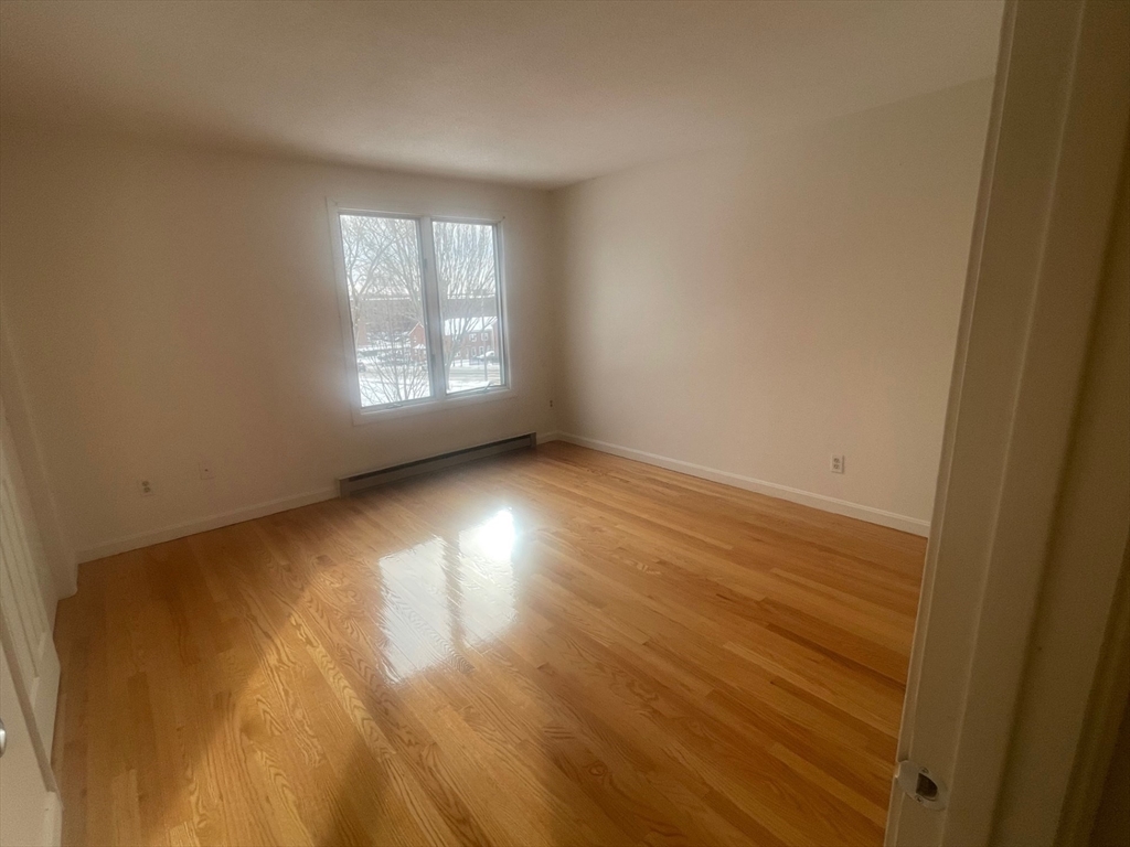 3 bed, 1 bath apartment for rent at 115 St Kolbe Dr Unit 115, Holyoke — photo 24 of 28