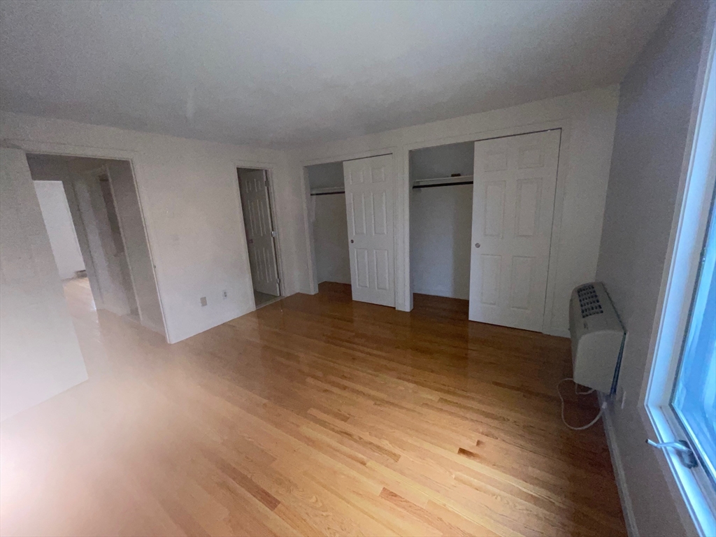 3 bed, 1 bath apartment for rent at 115 St Kolbe Dr Unit 115, Holyoke — photo 9 of 28