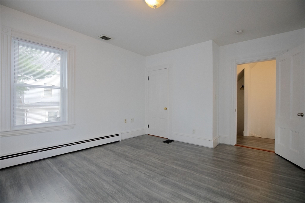 4 bed, 2 bath apartment for rent at 115 Taylor St Unit 2, Waltham — photo 21 of 40