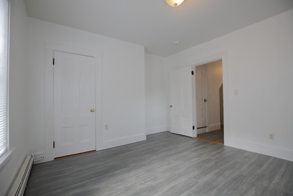 4 bed, 2 bath apartment for rent at 115 Taylor St Unit 2, Waltham — photo 25 of 40