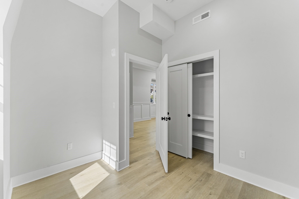 3 bed, 2 bath apartment for rent at 115 Thurston St Unit G, Winter Hill — photo 26 of 40