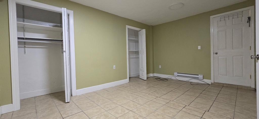 2 bed, 1 bath apartment for rent at 115 Trenton St Unit 1B, Eagle Hill — photo 6 of 10