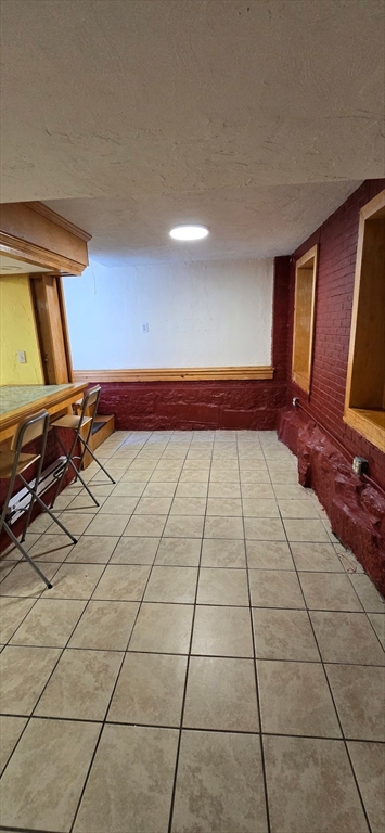 2 bed, 1 bath apartment for rent at 115 Trenton St Unit 1B, Eagle Hill — photo 4 of 10