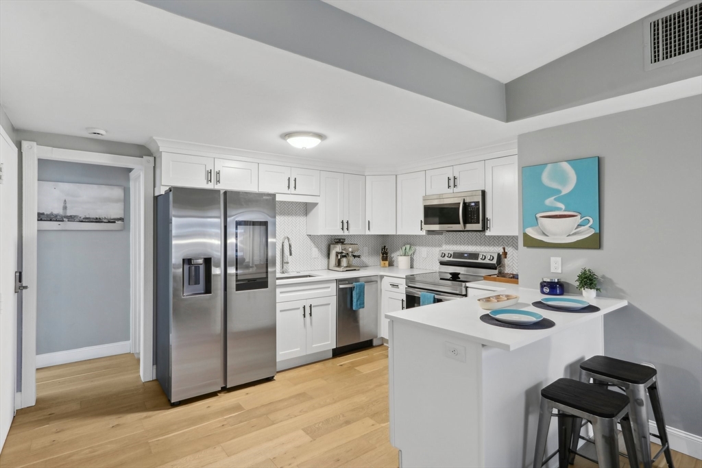 1 bed, 1 bath apartment for rent at 115 West Seventh St Unit 3, South Boston — photo 2 of 13
