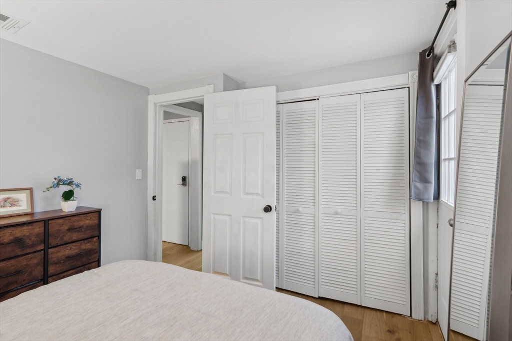 1 bed, 1 bath apartment for rent at 115 West Seventh St Unit 3, South Boston — photo 10 of 13
