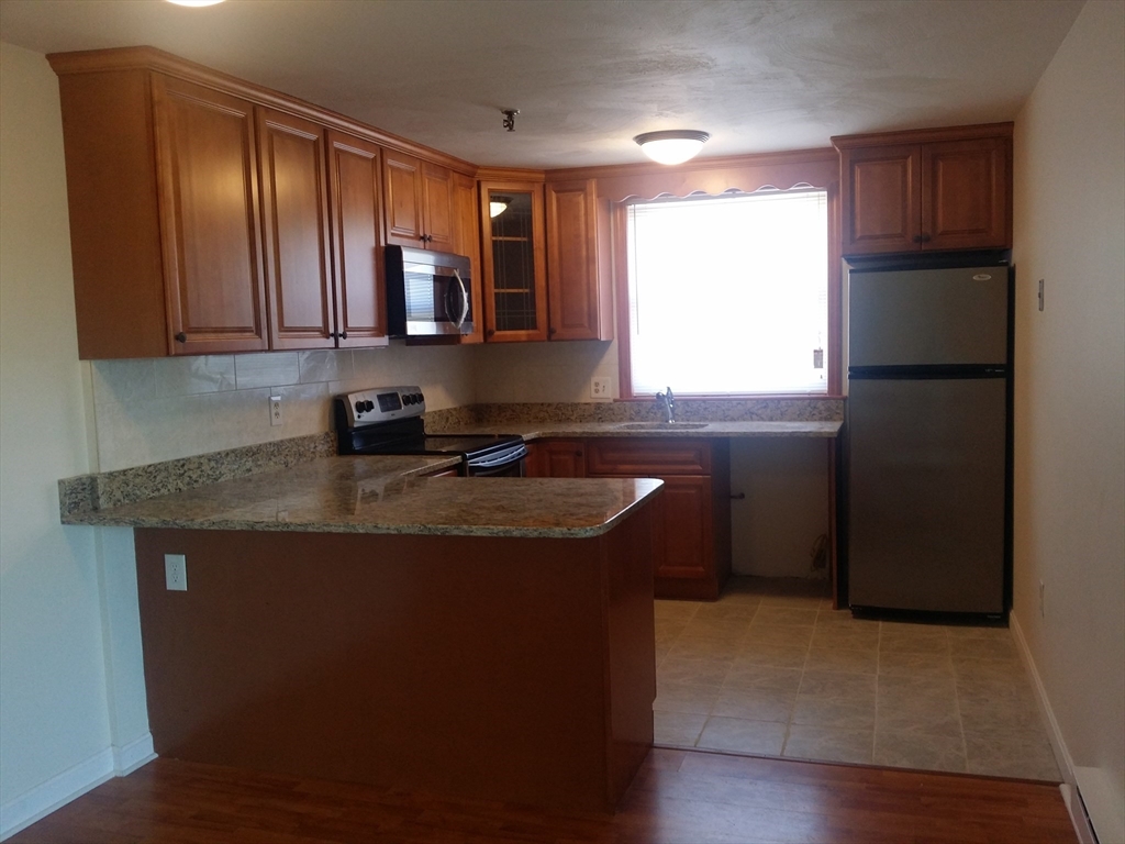 1 bed, 1 bath apartment for rent at 115 West Squantum St Unit 918, North Quincy — photo 5 of 10