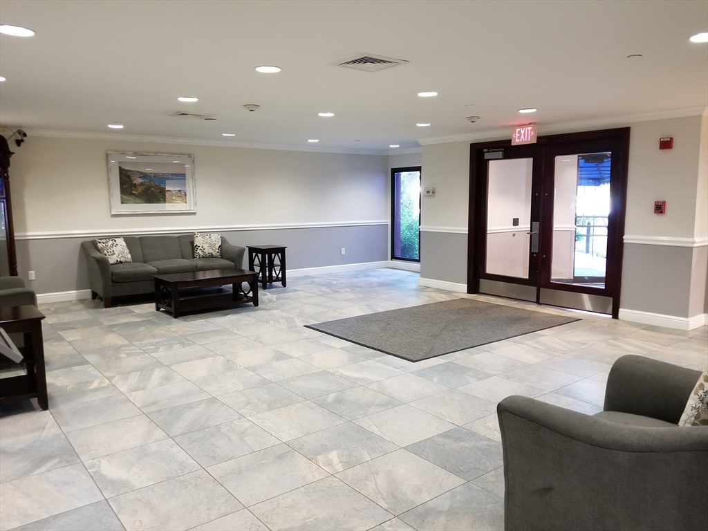 1 bed, 1 bath apartment for rent at 115 West Squantum St Unit 918, North Quincy — photo 10 of 10