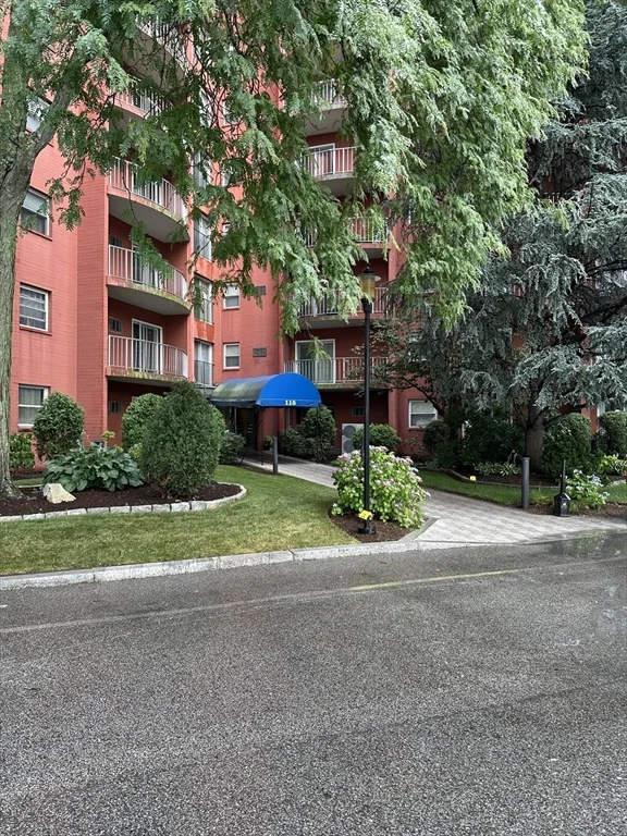 1 bed, 1 bath apartment for rent at 115 West Squantum St Unit 1114, Quincy — photo 2 of 24