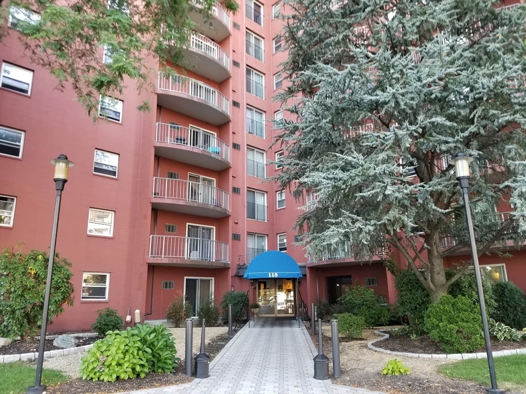 2 bed, 1 bath apartment for rent at 115 West Squantum St Unit 1206, North Quincy — photo 18 of 18