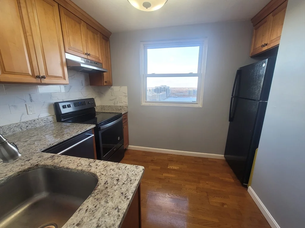 2 bed, 1 bath apartment for rent at 115 West Squantum St Unit 1206, North Quincy — photo 12 of 18
