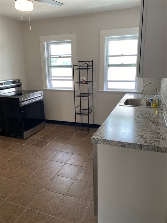 3 bed, 1 bath apartment for rent at 115 Windsor Rd Unit 2, Tufts University — photo 23 of 29