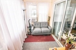 3 bed, 1 bath apartment for rent at 115 Windsor Rd Unit 2, Tufts University — photo 14 of 29