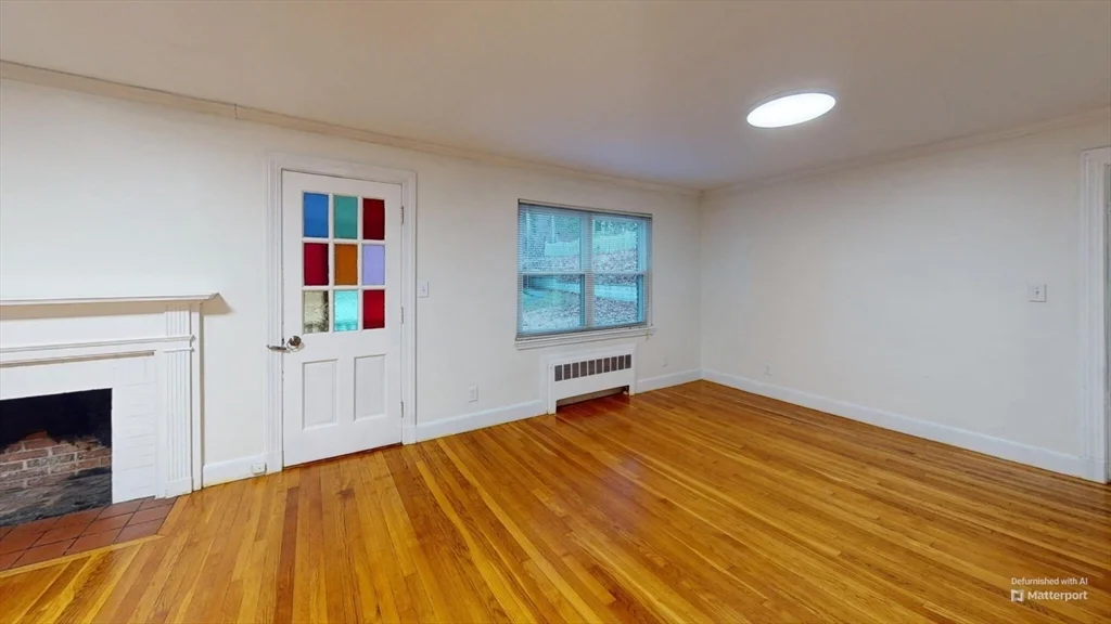 3 bed, 1 bath apartment for rent at 115 Withington Rd Unit 115, Newton — photo 4 of 13