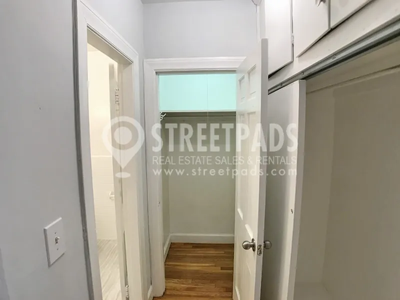 2 bed, 2 bath apartment for rent at 1151 Beacon St Unit 7, Longwood — photo 25 of 28