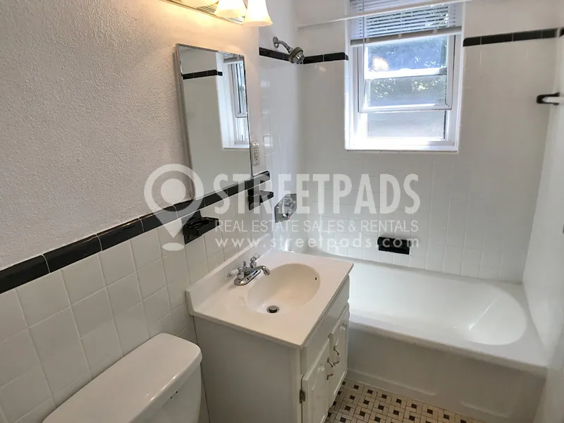 2 bed, 2 bath apartment for rent at 1151 Beacon St Unit 7, Longwood — photo 27 of 28
