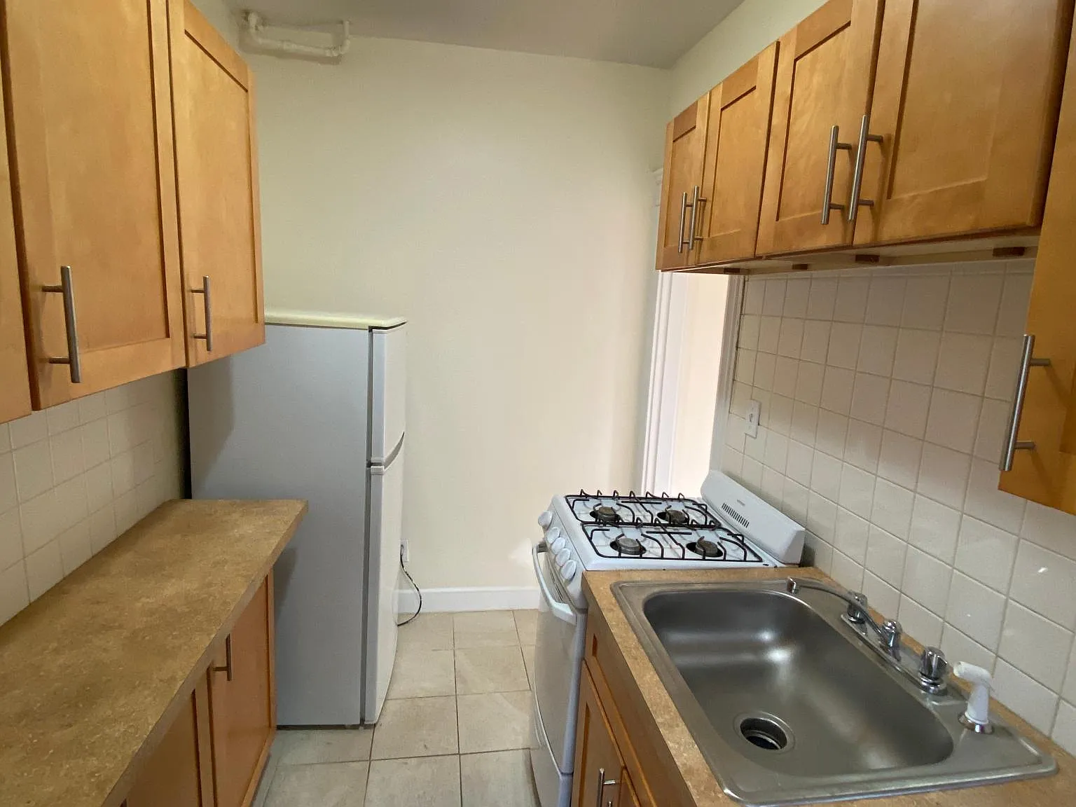 1 bed, 1 bath apartment for rent at 1152 Commonwealth Ave Unit 16, Brighton — photo 3 of 3