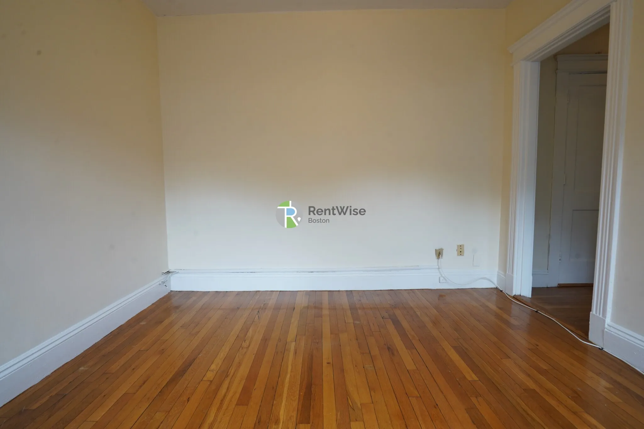 1 bed, 1 bath apartment for rent at 1152 Commonwealth Ave Unit 28, Allston — photo 5 of 10