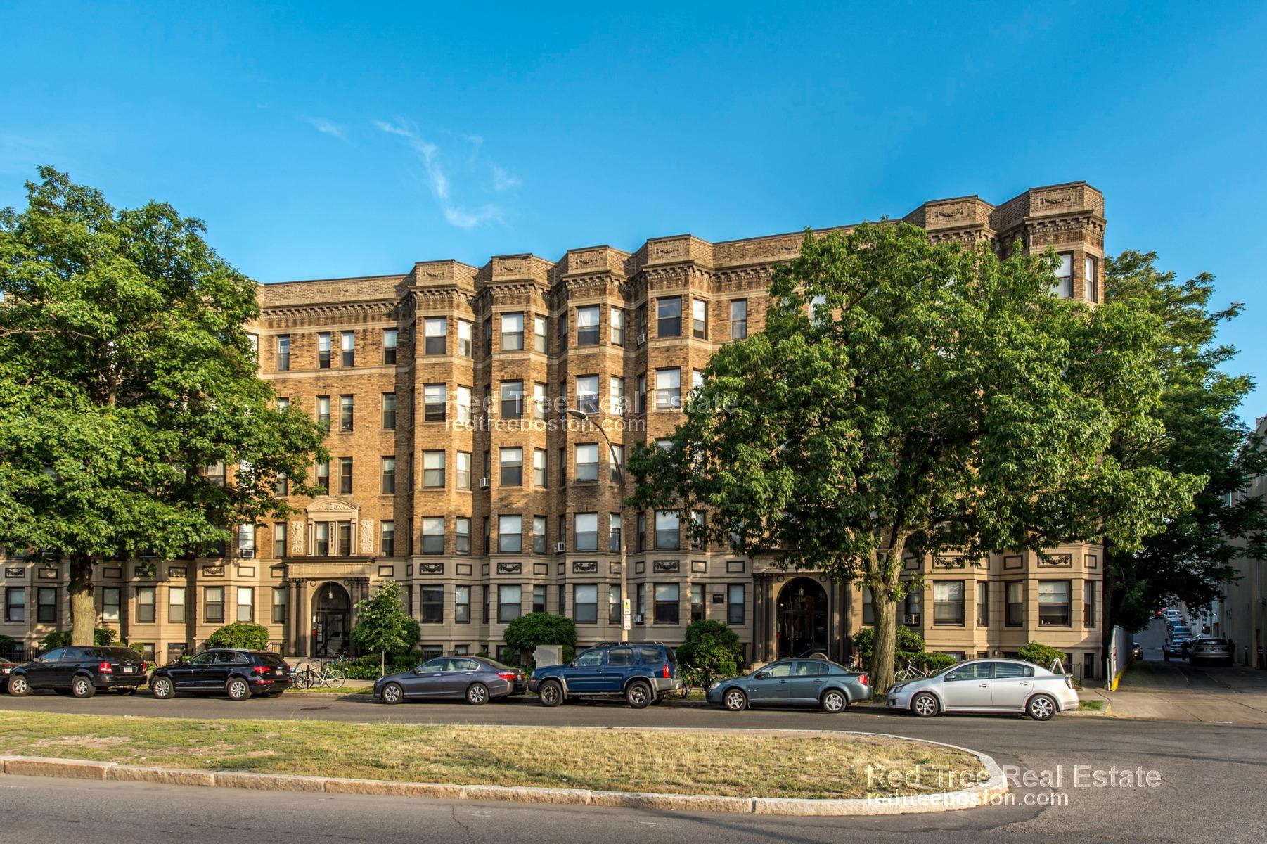 1 bed, 1 bath apartment for rent at 1152 Commonwealth Ave Unit 46, Allston