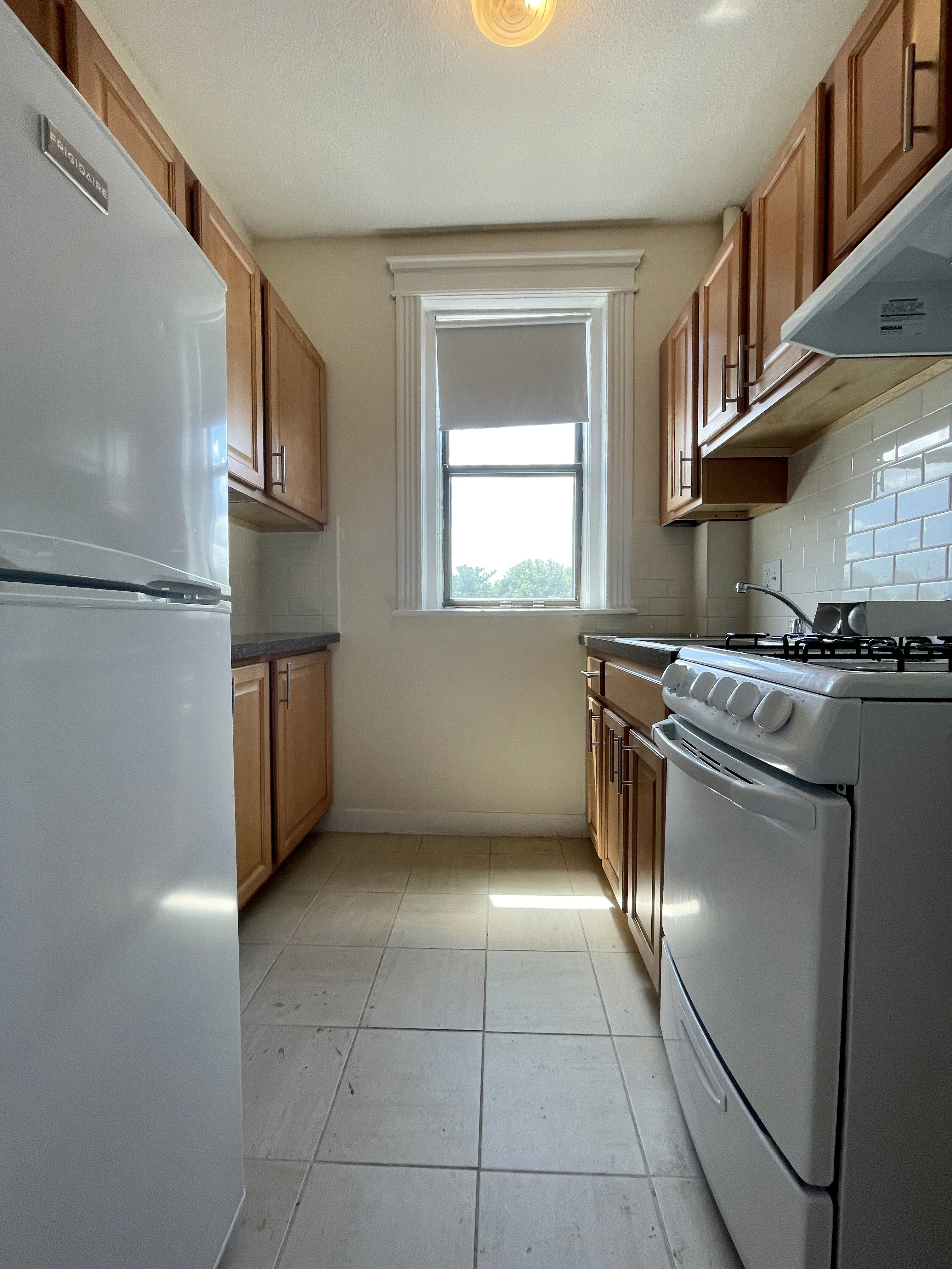 Studio bed, 1 bath apartment for rent at 1152 Commonwealth Ave Unit 48, Allston — photo 4 of 6