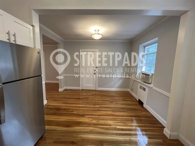 1 bed, 1 bath apartment for rent at 1153 Beacon St Unit 7, Longwood — photo 7 of 33