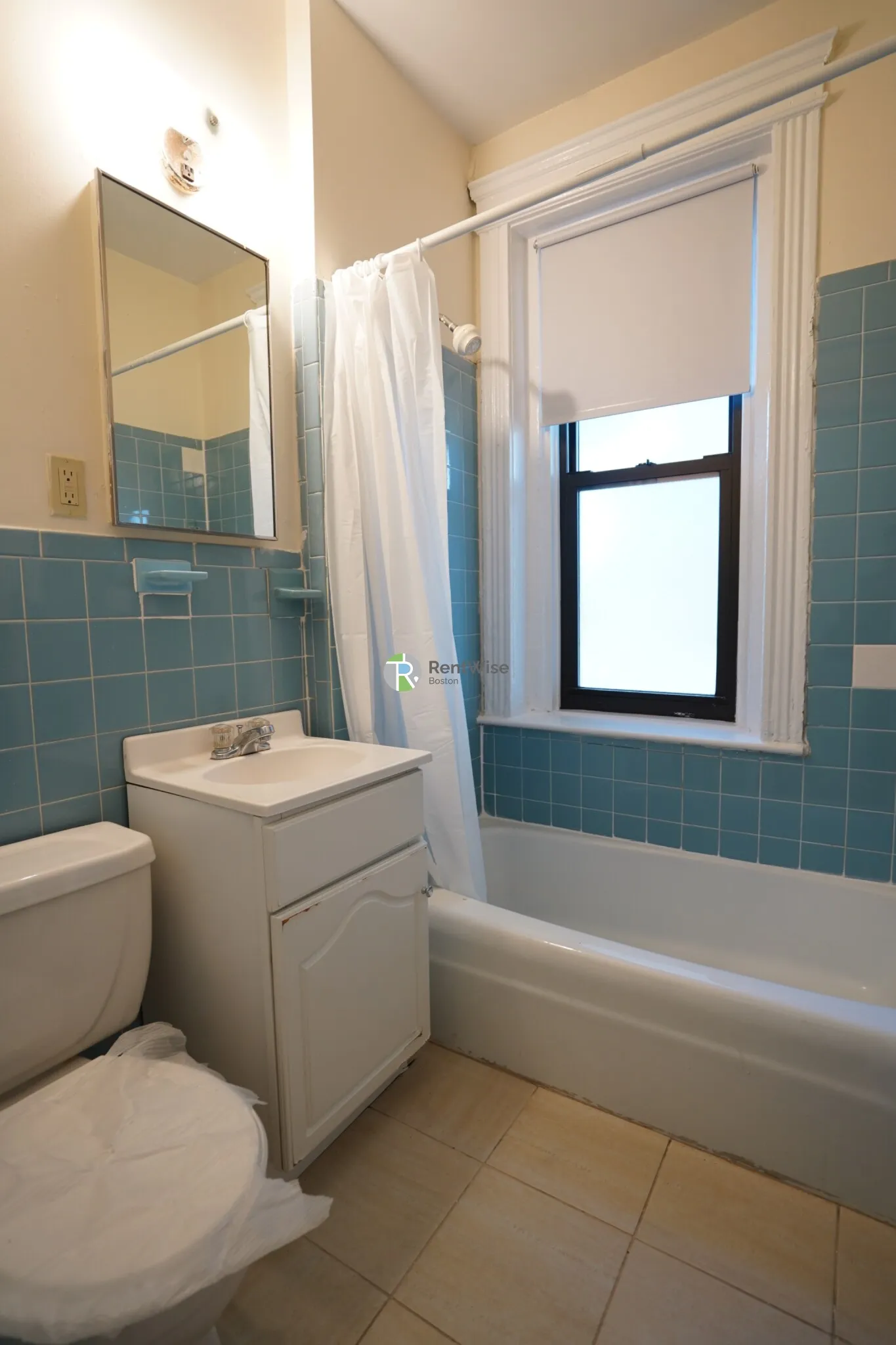 Studio bed, 1 bath apartment for rent at 1156 Commonwealth Ave Unit 23, Allston — photo 6 of 12