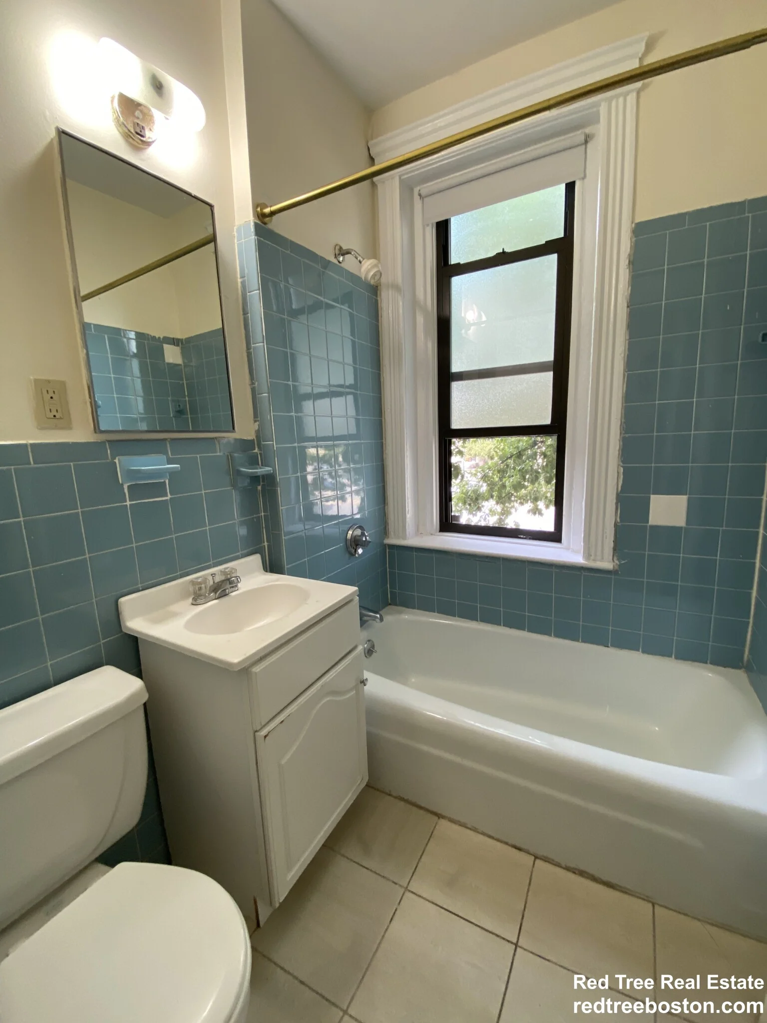 Studio bed, 1 bath apartment for rent at 1156 Commonwealth Ave Unit 23, Allston — photo 8 of 11