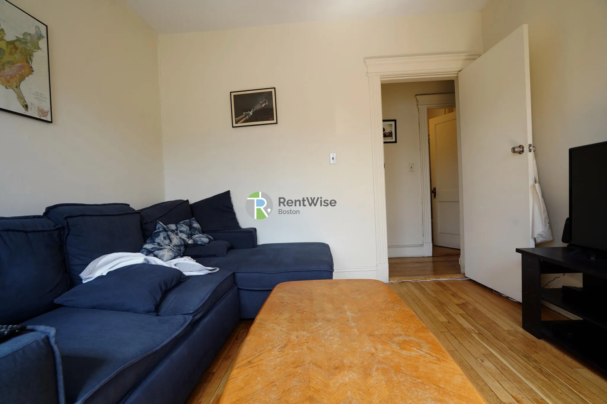 1 bed, 1 bath apartment for rent at 1156 Commonwealth Ave Unit 39, Allston — photo 4 of 15
